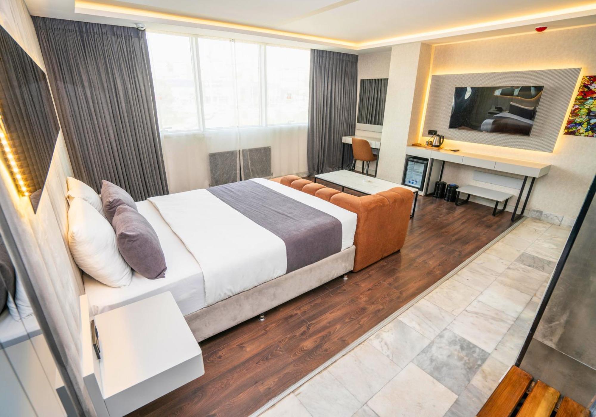216 Station Suite Gebze Ngoại thất bức ảnh
