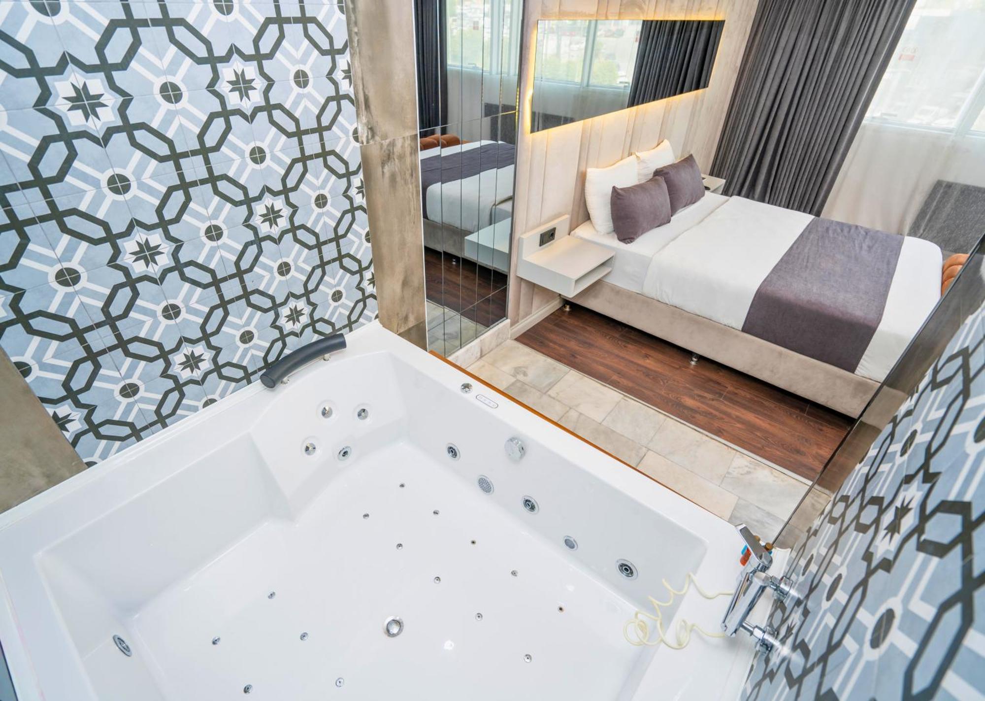216 Station Suite Gebze Ngoại thất bức ảnh